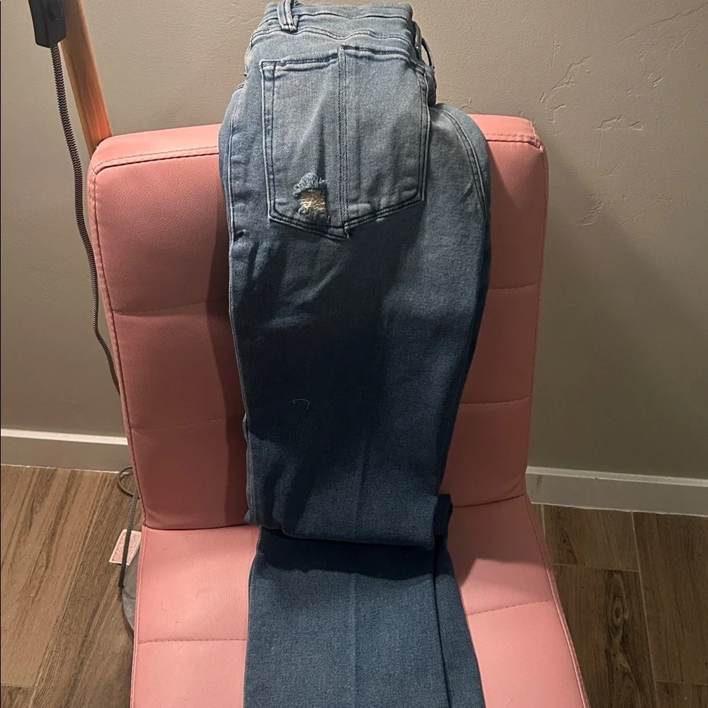 Good American Women's Denim Straight Leg Jeans - Picture 5 of 7